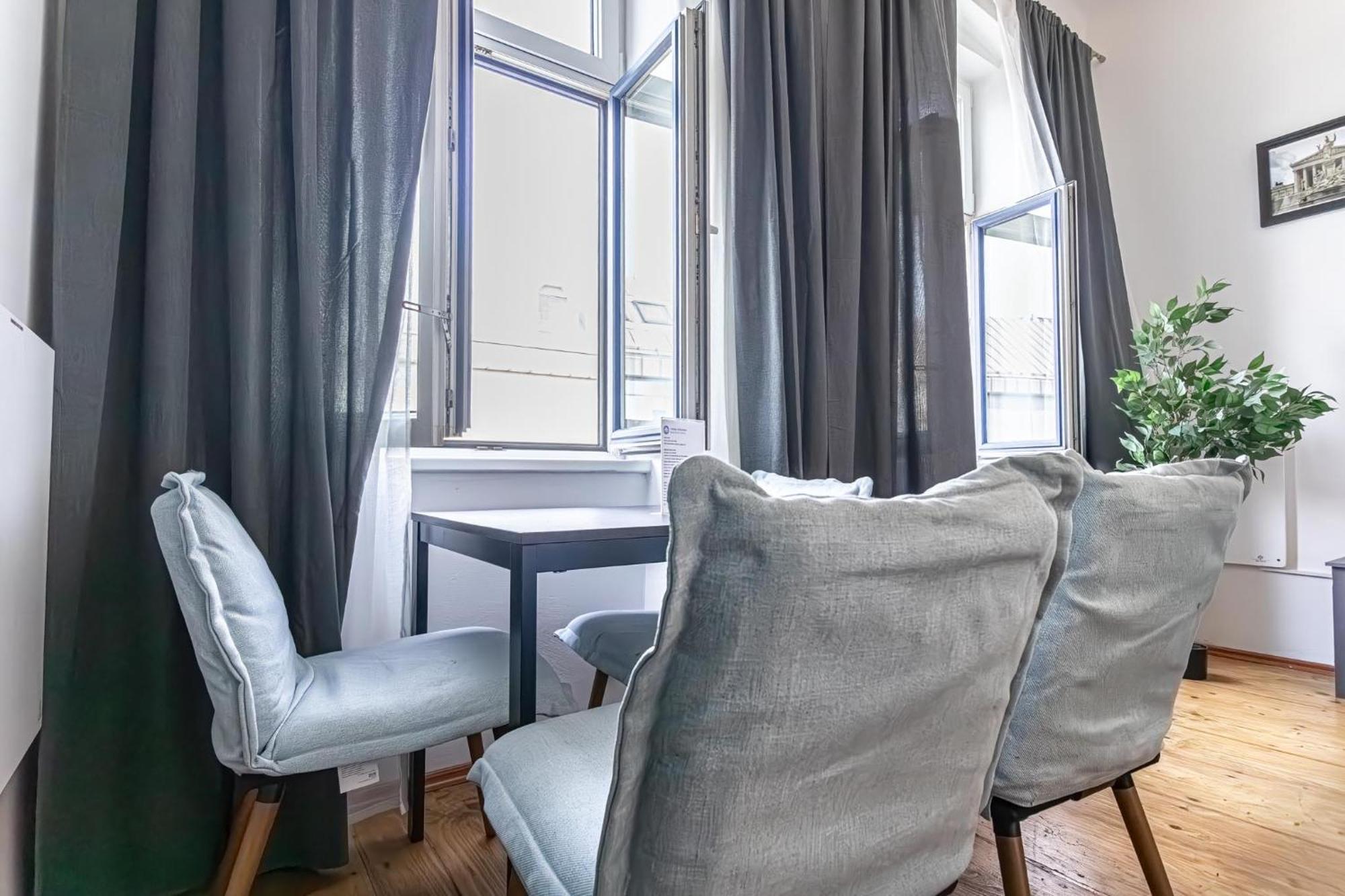 Stylish 1Br Apartment- Near Westbahnhof U3&U6 Βιέννη Εξωτερικό φωτογραφία